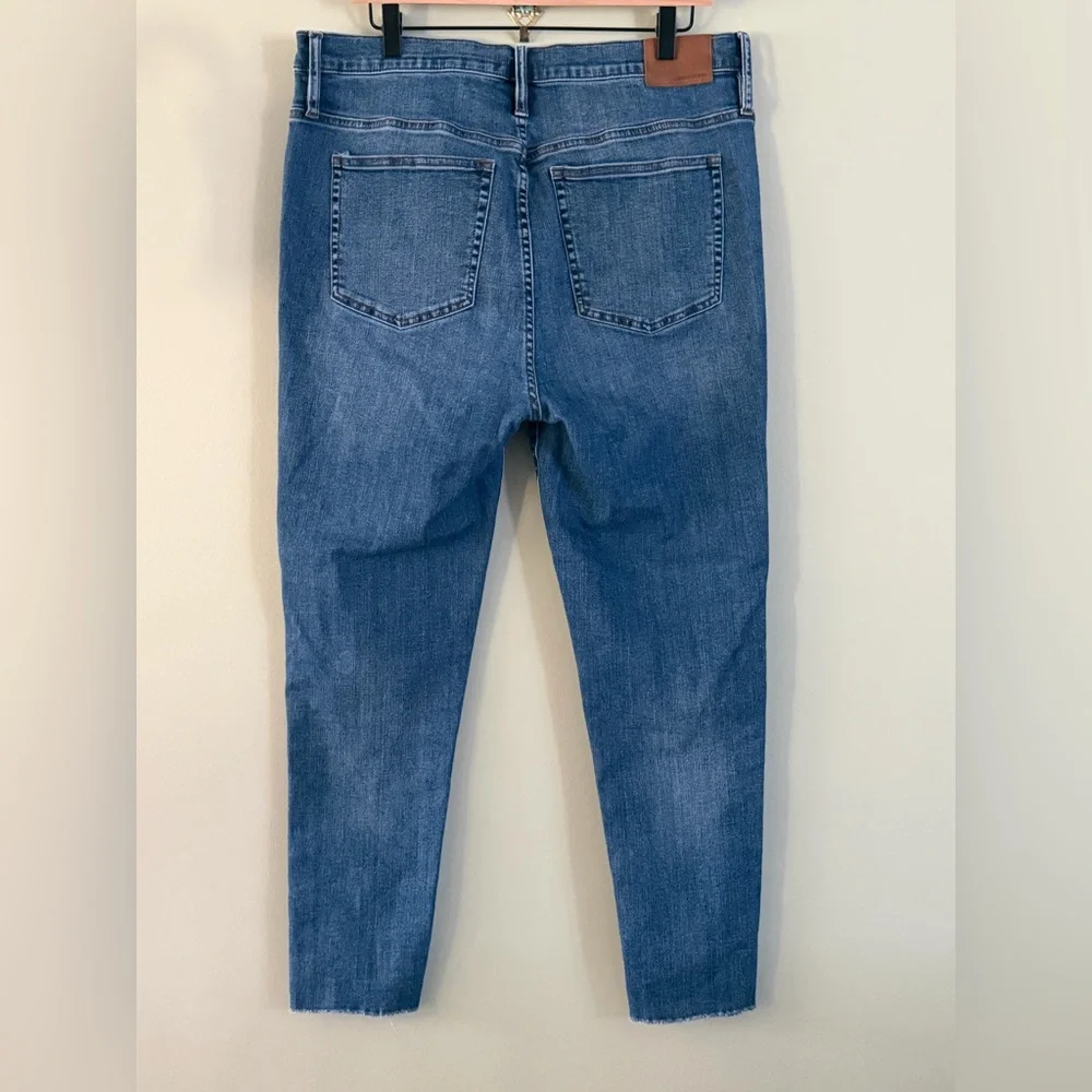 J.Crew Jeans 10” High Rise Toothpick Button Fly Knee Patch Fading Raw Hem Size33